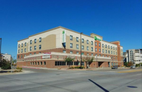  Holiday Inn Omaha Downtown - Airport, an IHG Hotel  Омаха